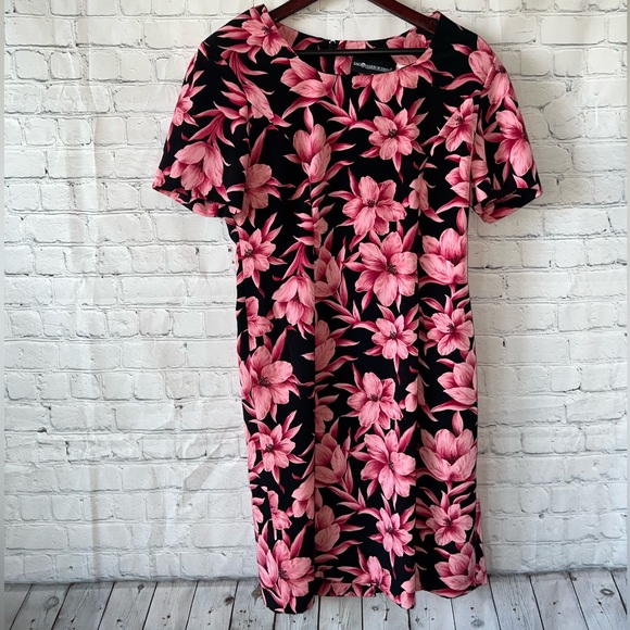 Sag Harbor Black & Pink floral short sleeve dress size 10 - Picture 4 of 11